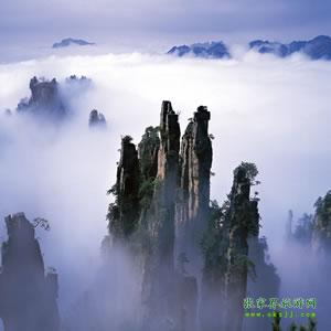 【長(zhǎng)沙往返線路3】：張家界、天子山、黃龍洞、天門(mén)仙山四日游