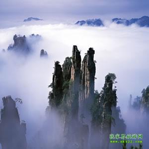 暑期夏令營(yíng)湘西精華旅游線路：長(zhǎng)沙、韶山、張家界、鳳凰純玩8日游